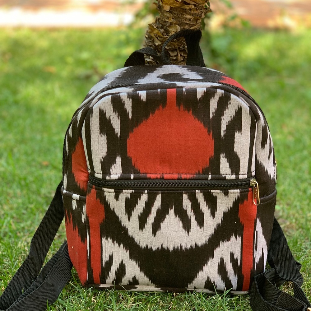Ikat backpack 🎒